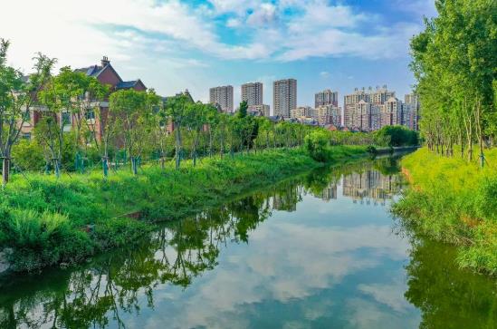 厚植底色 逐綠前行——冷水江市堅持走生態(tài)優(yōu)先、綠色發(fā)展之路
